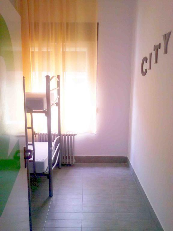 Albergue Internacional De Teruel City Backpackers Bilik gambar