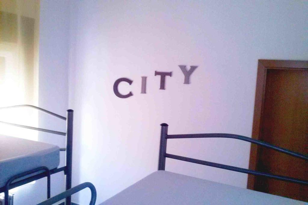 Albergue Internacional De Teruel City Backpackers Bilik gambar